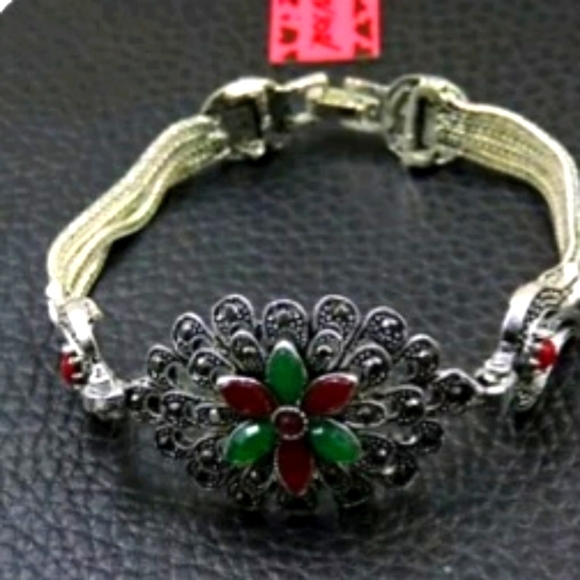 Elegant Silver Bracelet with Red and Green Accents New Betsey Johnson - Picture 1 of 2
